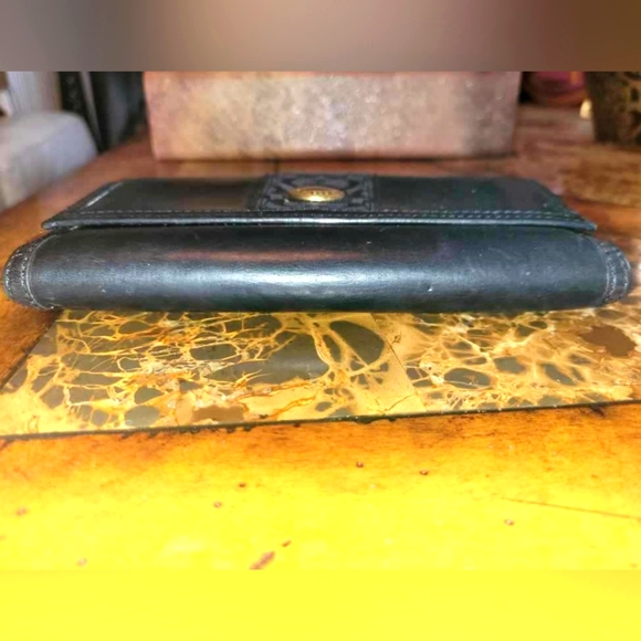 Coach black long wallet with checkbook cover - Picture 3 of 15